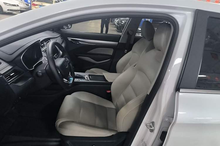 Used Geely Auto Binray 2018 14T CVT Binyi Edition
