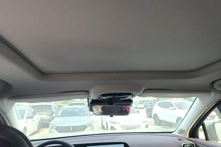 Used Chery Tiggo 9 C-DM 2025 1.5T 106KM Ultra-Comfort Edition 5 Seats Lithium-NMC Headliner