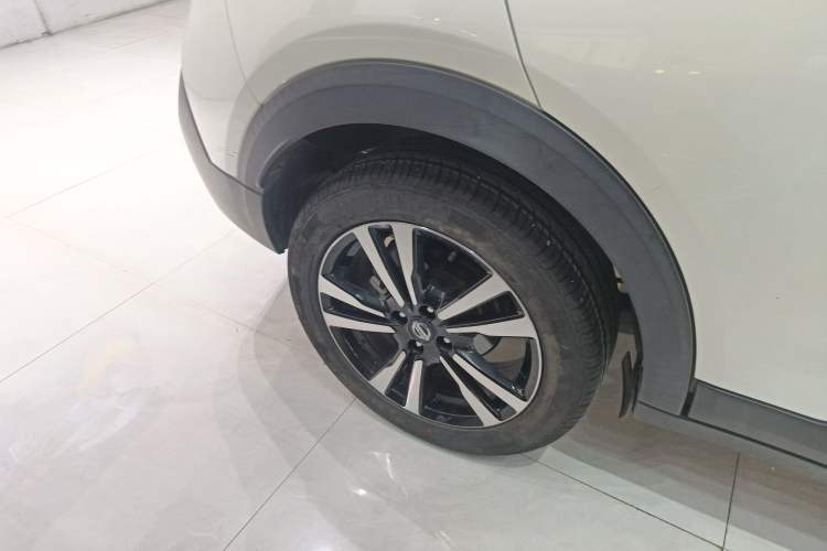 Used Nissan Kicks 2020 1.5L XL CVT Cool Enjoyment Edition