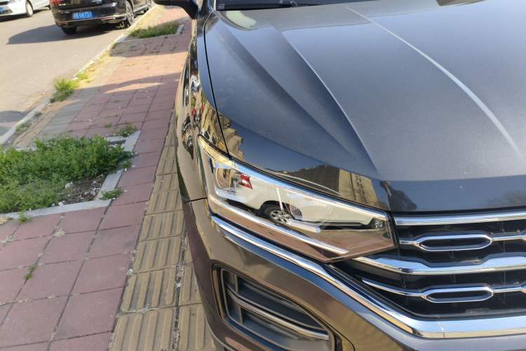 Used Volkswagen Tayron 2020 330TSI Two-Wheel Drive Luxury Smart Connectivity Version Right Front Headlight