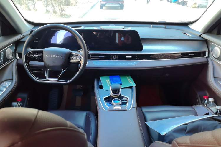 Used Chery Tiggo 8 PRO 2024 Champion Edition 390T Two-Wheel Drive Aoshi Version 5 Seats