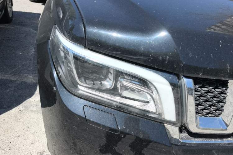 Used BAIC Off-Road BJ90 2021 3.0T Zhenrong Edition Right Front Headlight