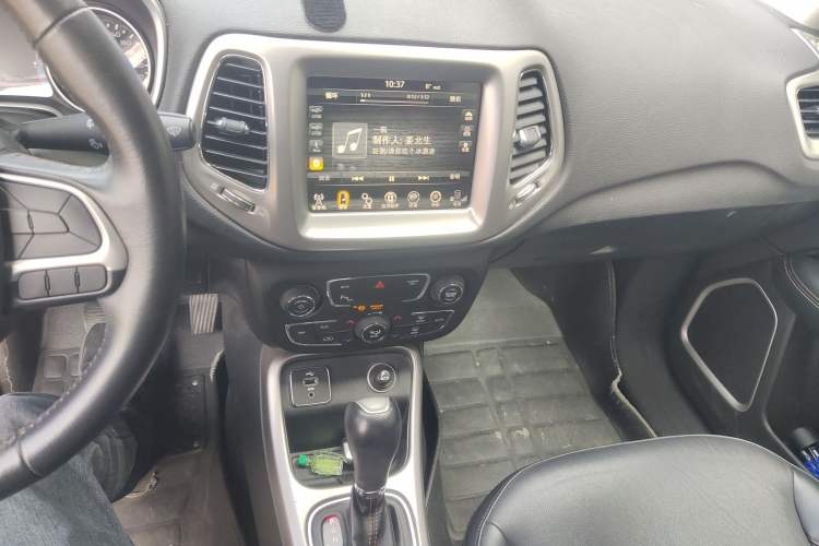 Used Jeep Compass 2017 200T Automatic Family Edition