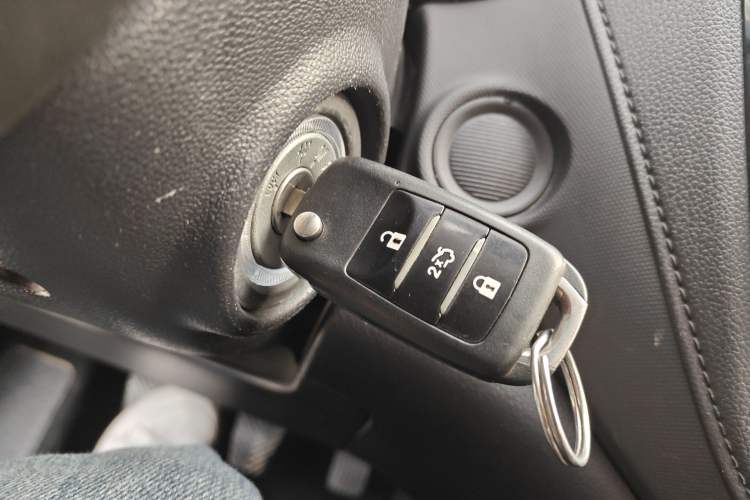 Used CHANGAN OSHAN A800 2017 1.6L Manual Comfort Model