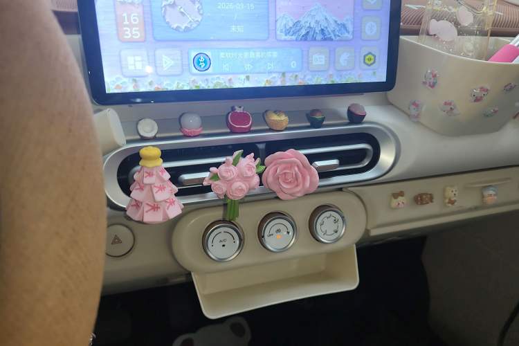 Used Wuling Hongguang MINIEV 2024 3rd Generation 215km Youth Edition
