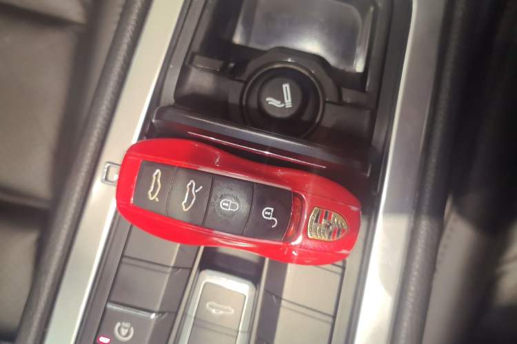 Used Porsche 718 2018 Boxster 2.0T