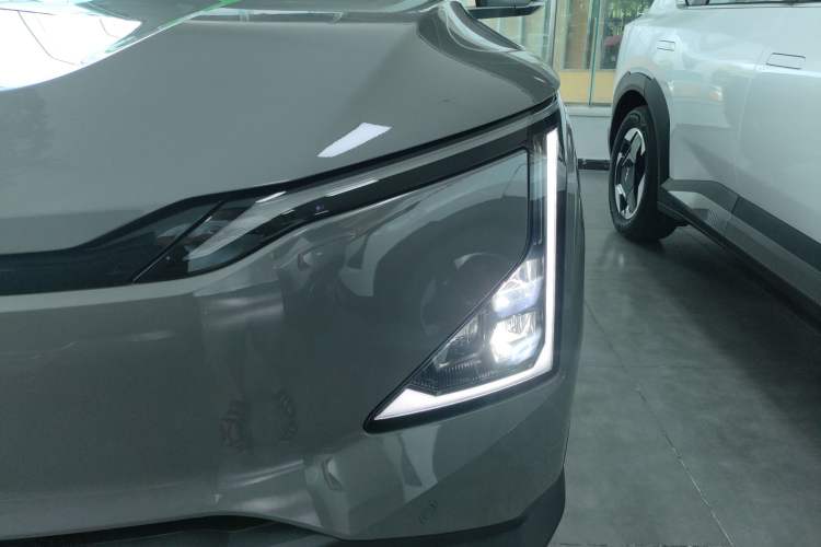 Used Kia EV5 2024 530 Light
