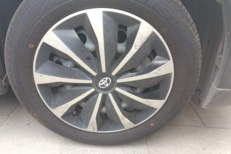 Used Toyota YARiS L Zhi Xuan 2020 X-Trail X 1.5L CVT Luxury Edition