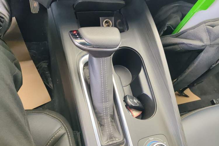 Used Buick Velite 6 2023 430km Range Commuter Version