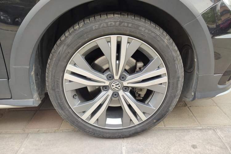 Used Volkswagen C-TREK 2017 230TSI DSG Luxury Model