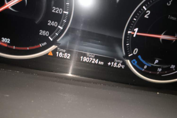 Used BMW 5 Series 2014 525Li Luxury Design Package