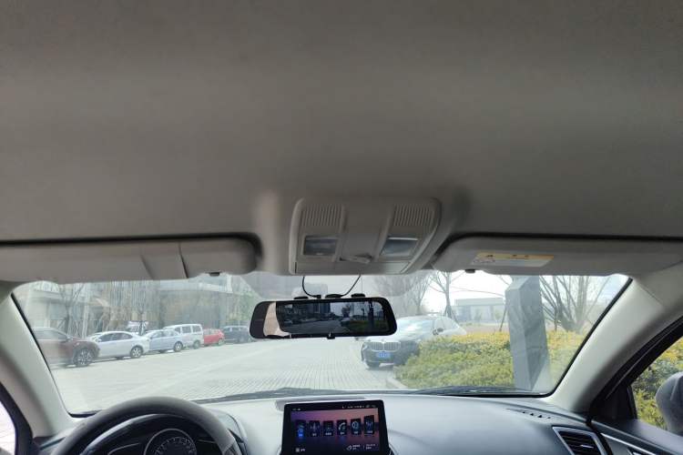 Used Mazda 3 Axela 2019 Cloud-Controlled Version Sedan 1.5L Automatic Comfort Trim China VI Standard
