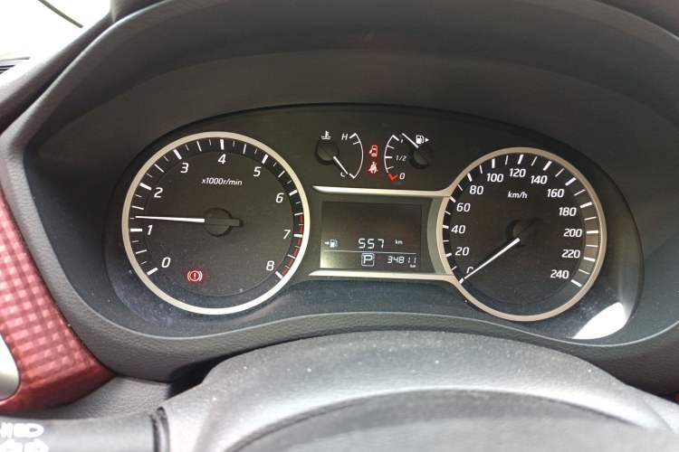 Used Nissan Lannia 2016 1.6L CVT Cool Edition Instrument Cluster
