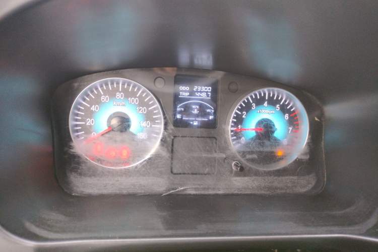 Used Jinbei Gold Hiace 2023 1.5L Passenger Vehicle Engineering Lion 9 Seats
