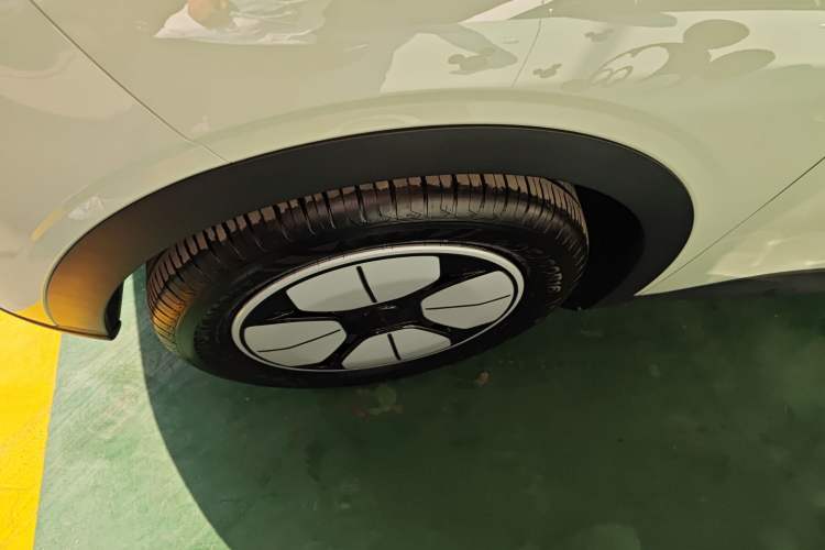 Used Geely Galaxy Geome 2025 310km Youth Edition
