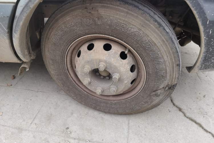 Used Iveco Power Daily  Right Front Wheel Hub