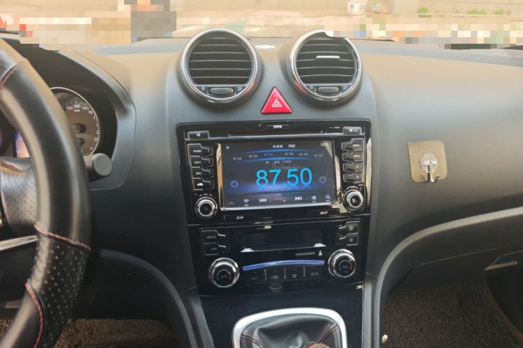 Used Haval H6 2013 Upgraded Model 1.5T Manual Two-Wheel Drive Elite Version