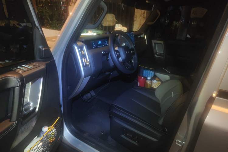 Used iCAR V23 2025 550 Two-Wheel Drive Intelligent Driving Version Driver Seat