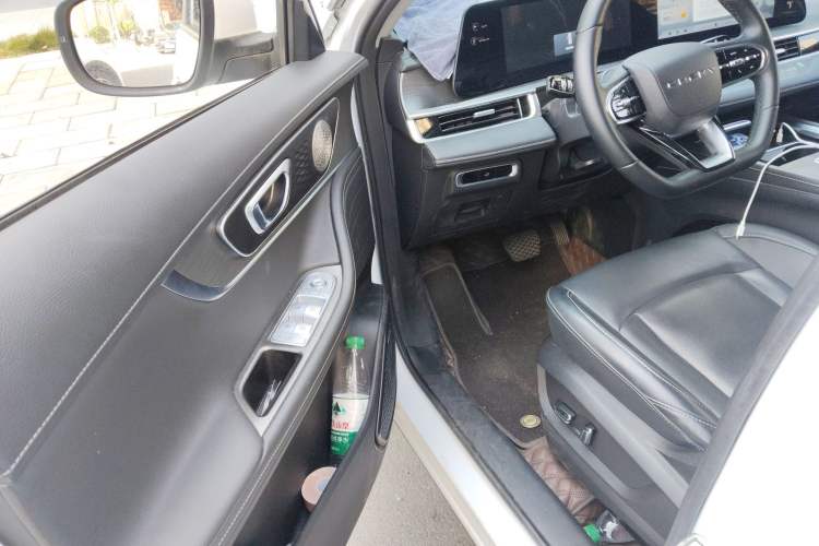 Used Chery Tiggo 8 PLUS 2024 Champion Edition 290TGDI DCT Hao Yue Version 5 Seats
