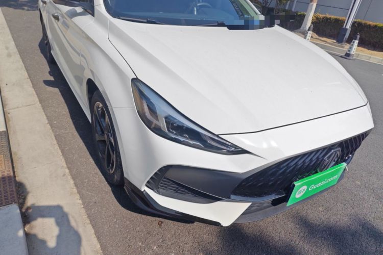 Used MG 5 2022 300TGI DCT Chao Yue Luxury Edition