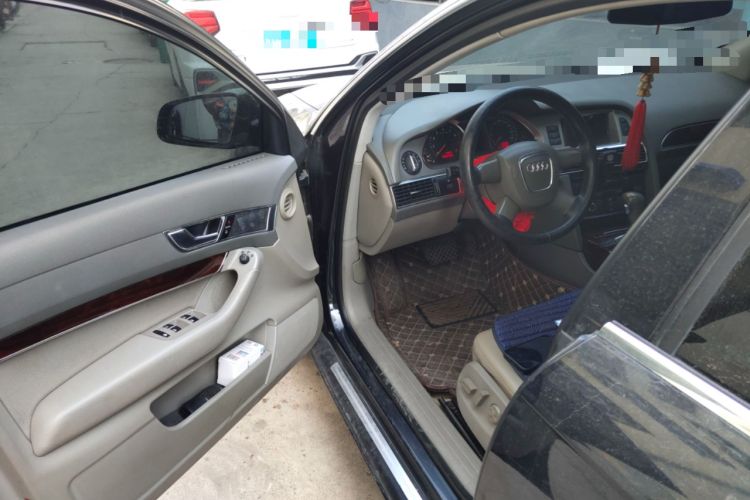 Used Audi A6L 2005 2.0T automatic standard version Driver Seat