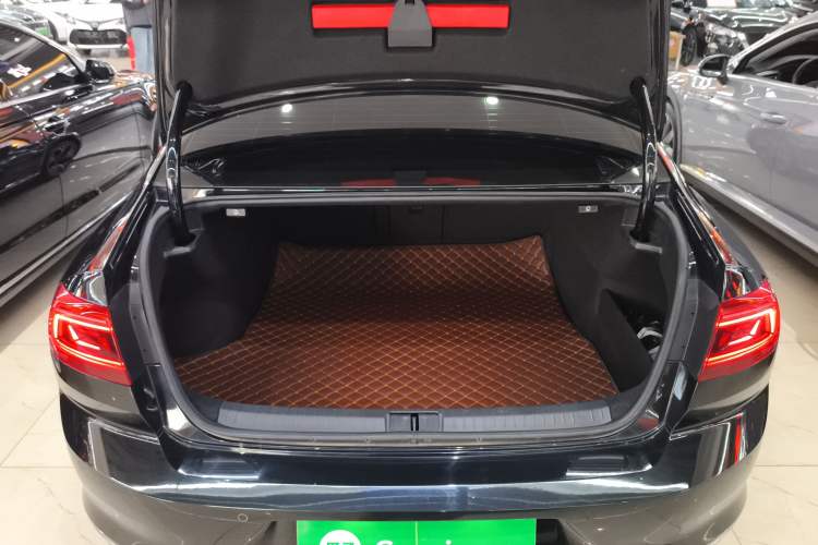 Used Volkswagen Magotan 2020 330TSI DSG Luxury Edition