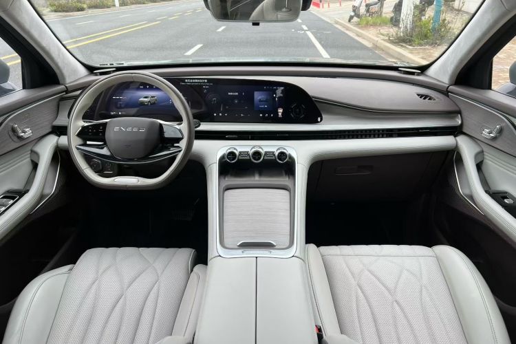 Used EXEED Stellar C-DM 2024 1.5T Long-Range Pro