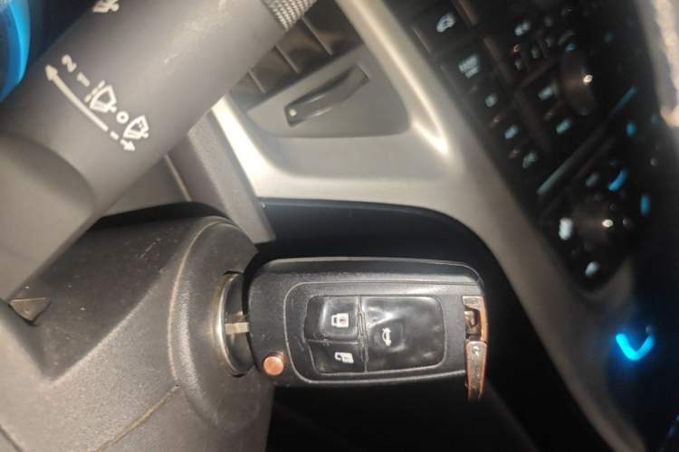 Used Buick GT 2013 GT 1.8L Automatic Fashion Edition
