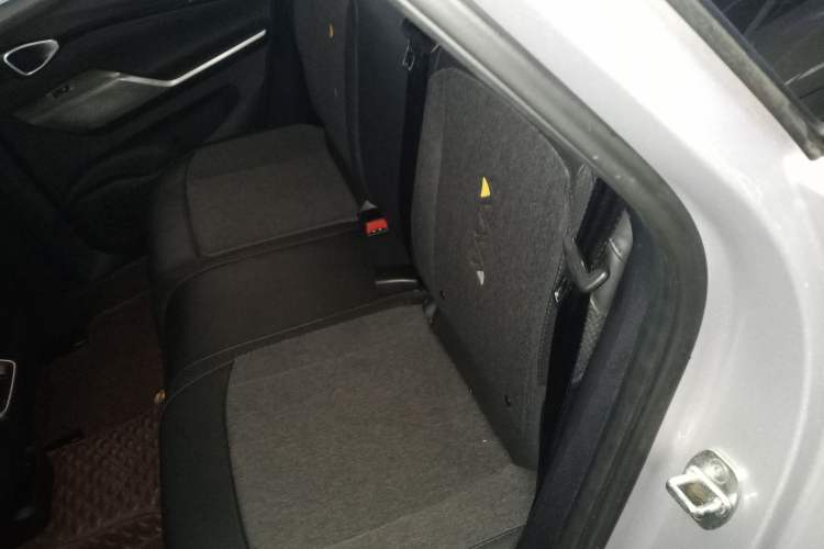 Used Baojun RC-5 2020 RC-5W 1.5T CVT Smart Luxury Edition
