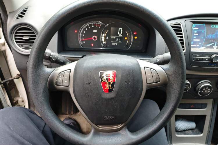 Used Roewe 350 2014 1.5L Manual Swift Edition Steering Wheel