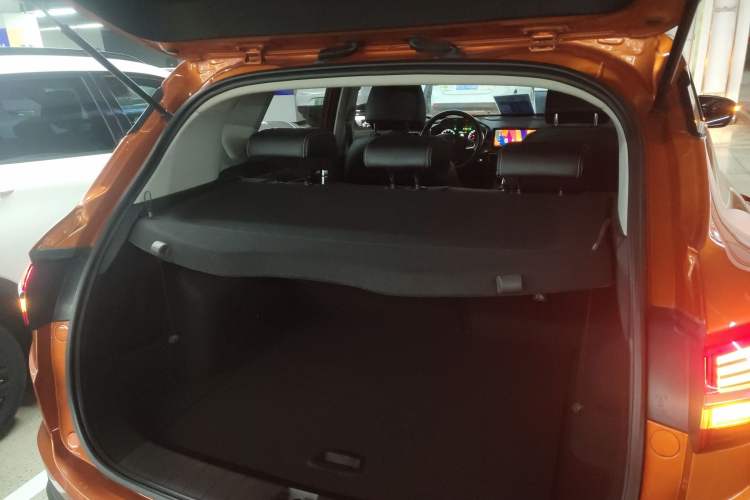 Used Geely Auto Coolray 2019 260T DCT Knight China V Standard