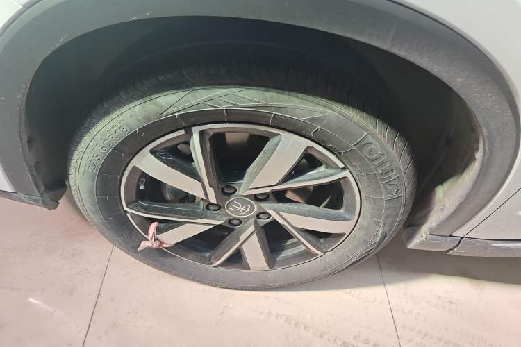 Used BYD Song Pro New Energy 2024 HONOR Edition DM-i 71KM Navigation Model