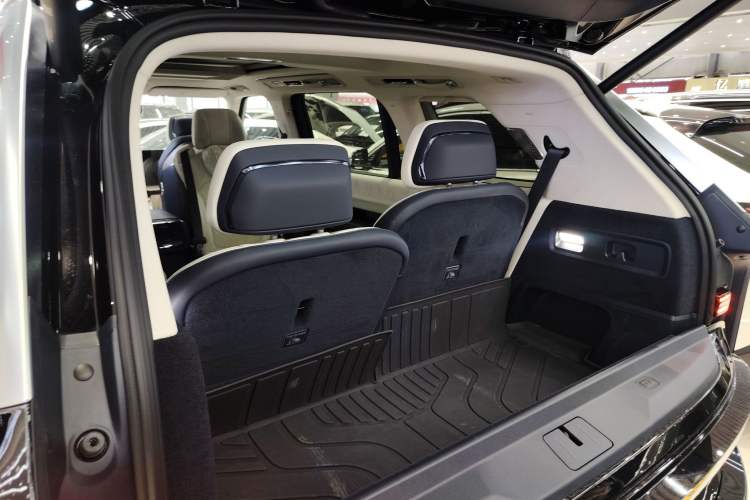 Used Zeekr 9X 2025 Ultra Edition
