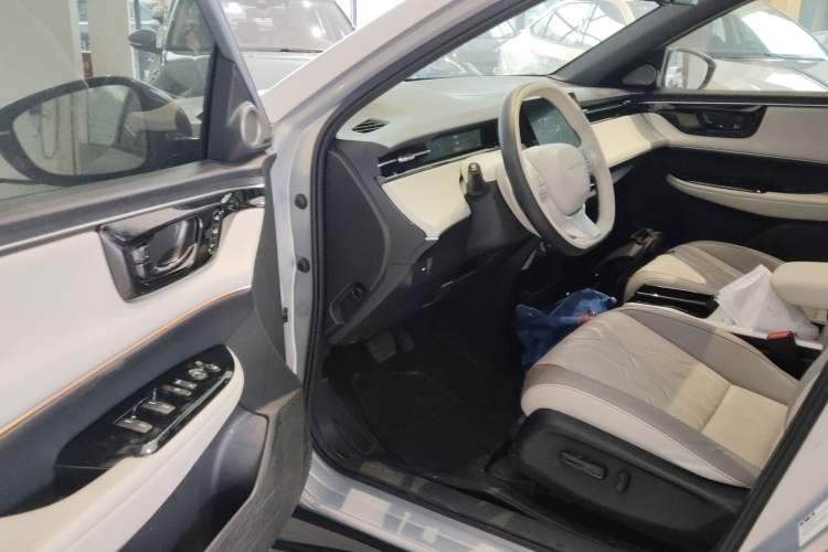 Used Honda e:NS2 2024 Light-Chasing Version