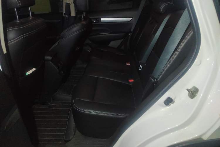 Used Renault Koleos 2018 2.0L Two-Wheel Drive Comfort Edition