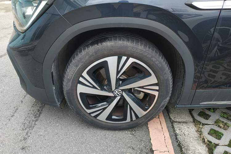 Used Volkswagen ID.6 CROZZ 2022 Long-Range PRO Edition