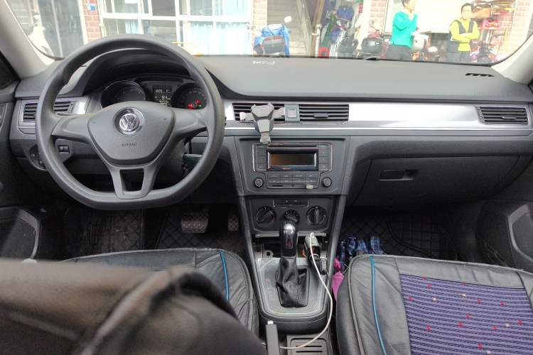 Used Volkswagen Bora 2017 1.6L Automatic Fashion Model
