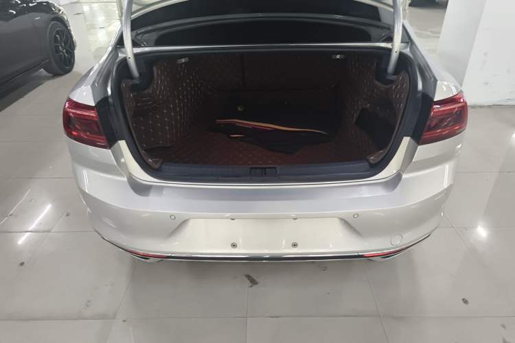 Used Volkswagen Magotan 2020 330TSI DSG Leading Model