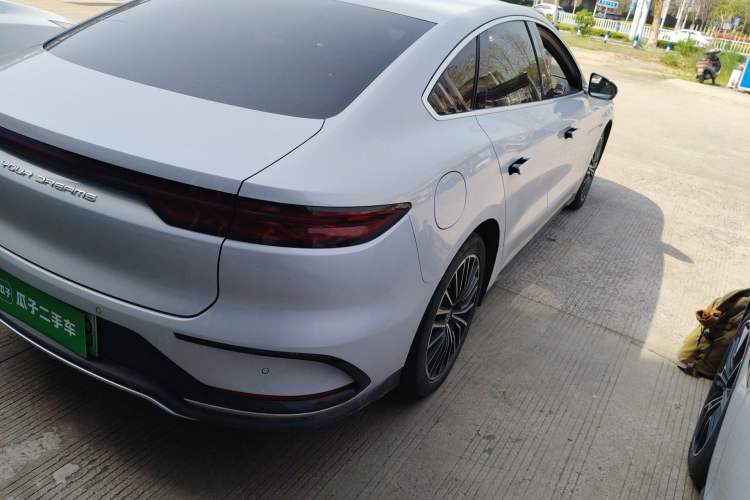 Used BYD Han 2024 EV Glory Edition 506KM Front-Wheel-Drive Premium Model Exterior 3