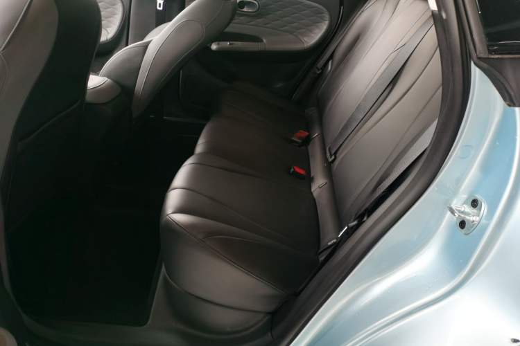 Used Dongfeng NAMMI 01 2024 430 Plus Smart+ Left Rear Seat