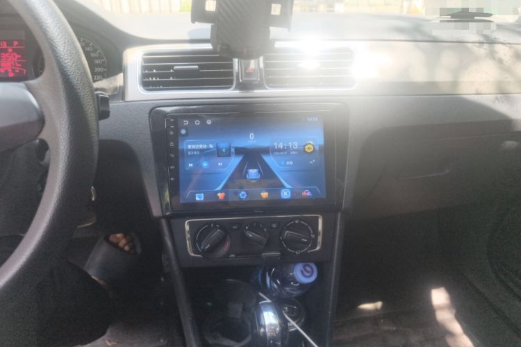 Used Volkswagen Santana 2013 1.6L Automatic Comfort Edition