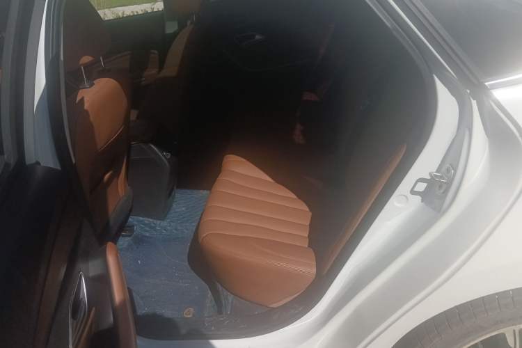 Used BAIC Beijing U7 2019 1.5T Manual New Smart Version China VI
