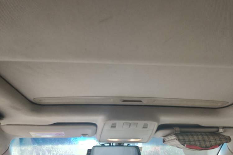 Used Buick GT 2012 GT 1.6L Automatic Fashion Edition Headliner