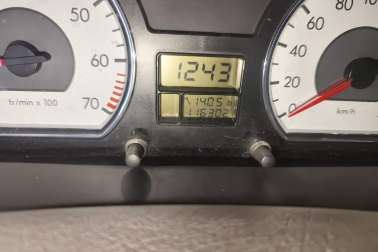 Used Citroen Elysee 2012 Sedan 1.6L Manual Tech Model CNG
