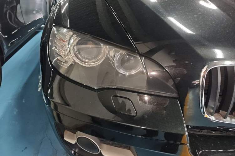 Used BMW X6 2009 xDrive35i Right Front Headlight