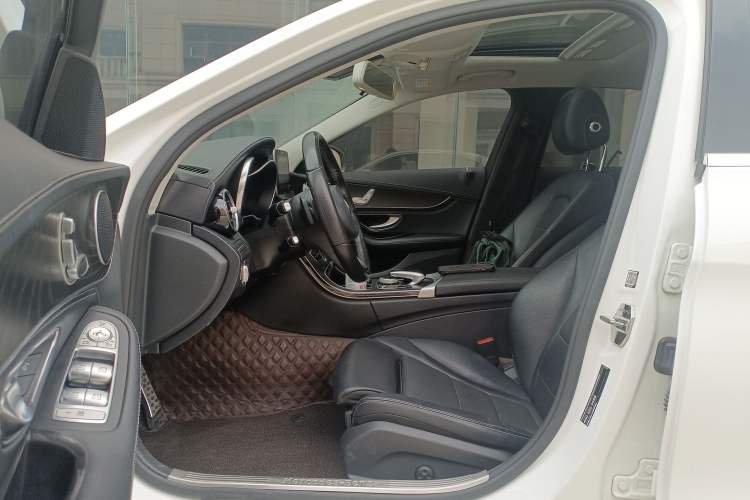 Used Mercedes-Benz C-Class 2018 C 180 L Fashion Edition Sport Version
