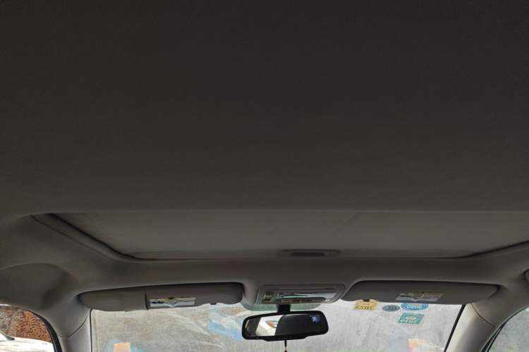 Used BYD S7 2015 2.0T Upgraded Automatic Luxury Version Headliner