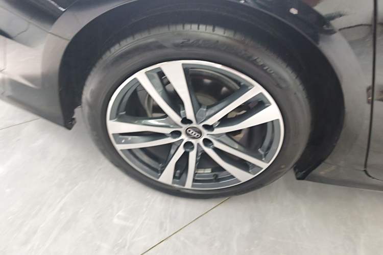 Used Audi A6L 2023 Revised 40 TFSI Luxury Dynamic Edition
