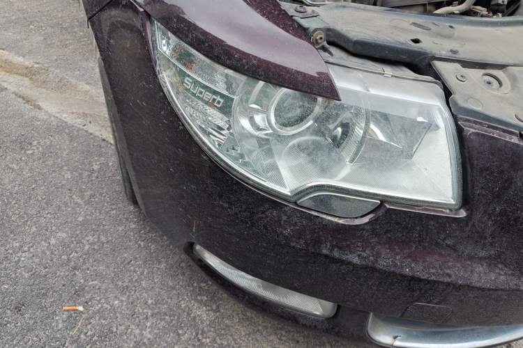 Used Skoda Superb 2009 1.8TSI Automatic Prestige Edition Right Front Headlight