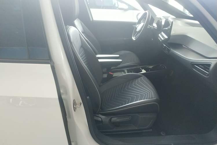 Used Volkswagen ID.3 2024 Pure & Smart Edition Right Front Seat